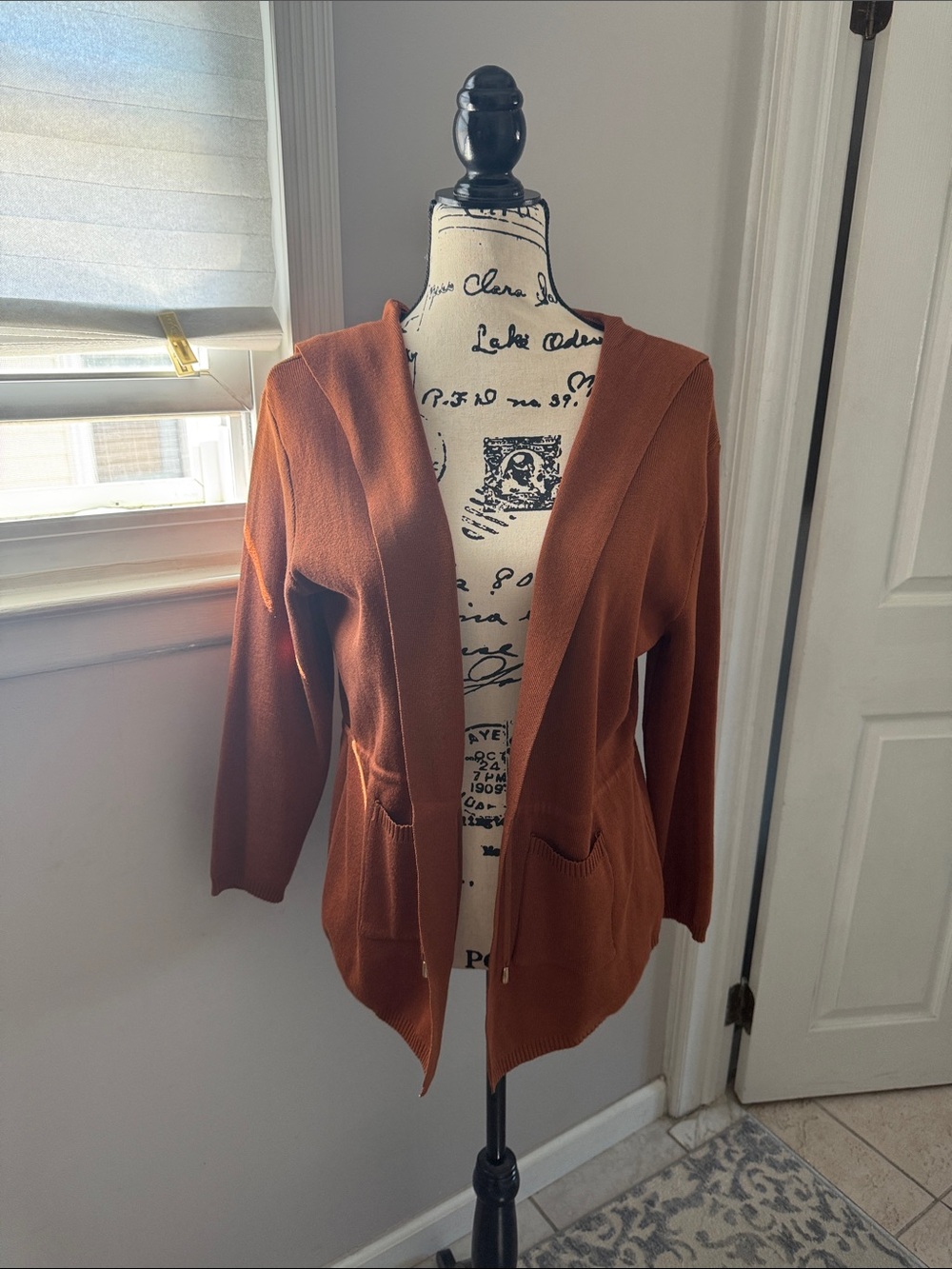SHEIN Open-Front Hooded Cardigan Jacket in Rust Brown